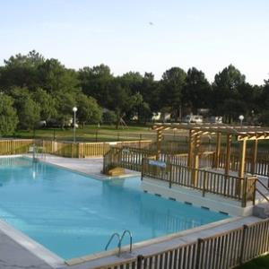 pins bleus piscine—© pins bleus piscine