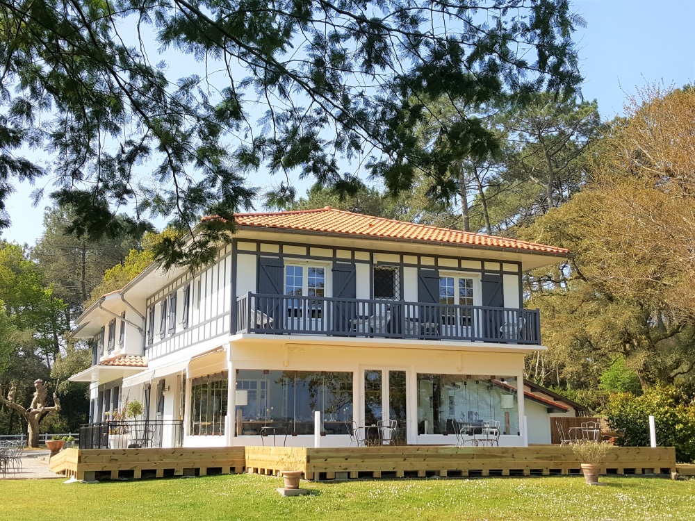 Hôtel Villa de l'Etang Blanc