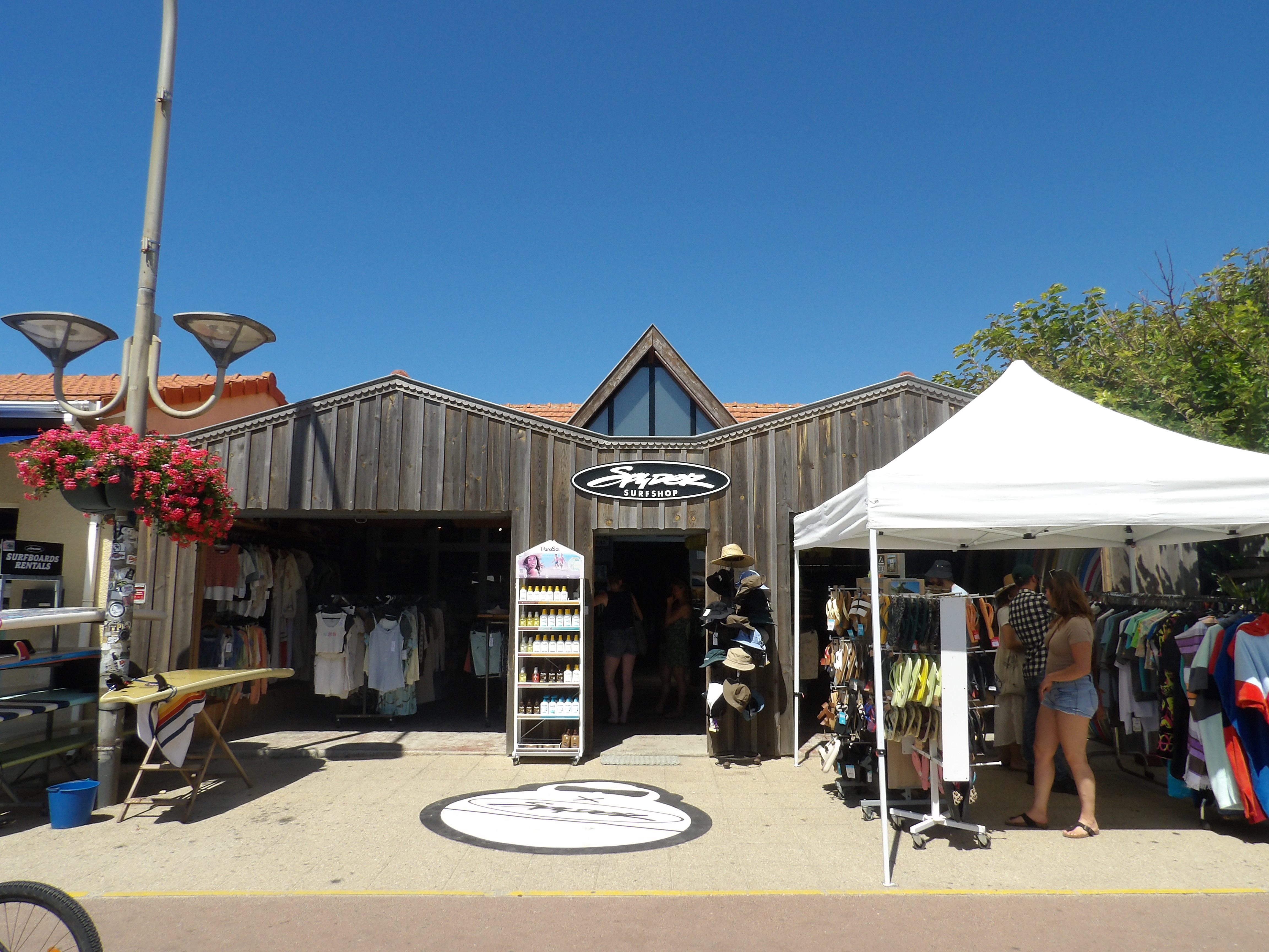 Spyder Surf Shop - photo 3