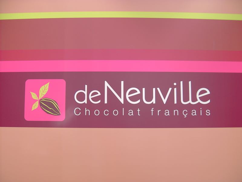 De Neuville - photo 2