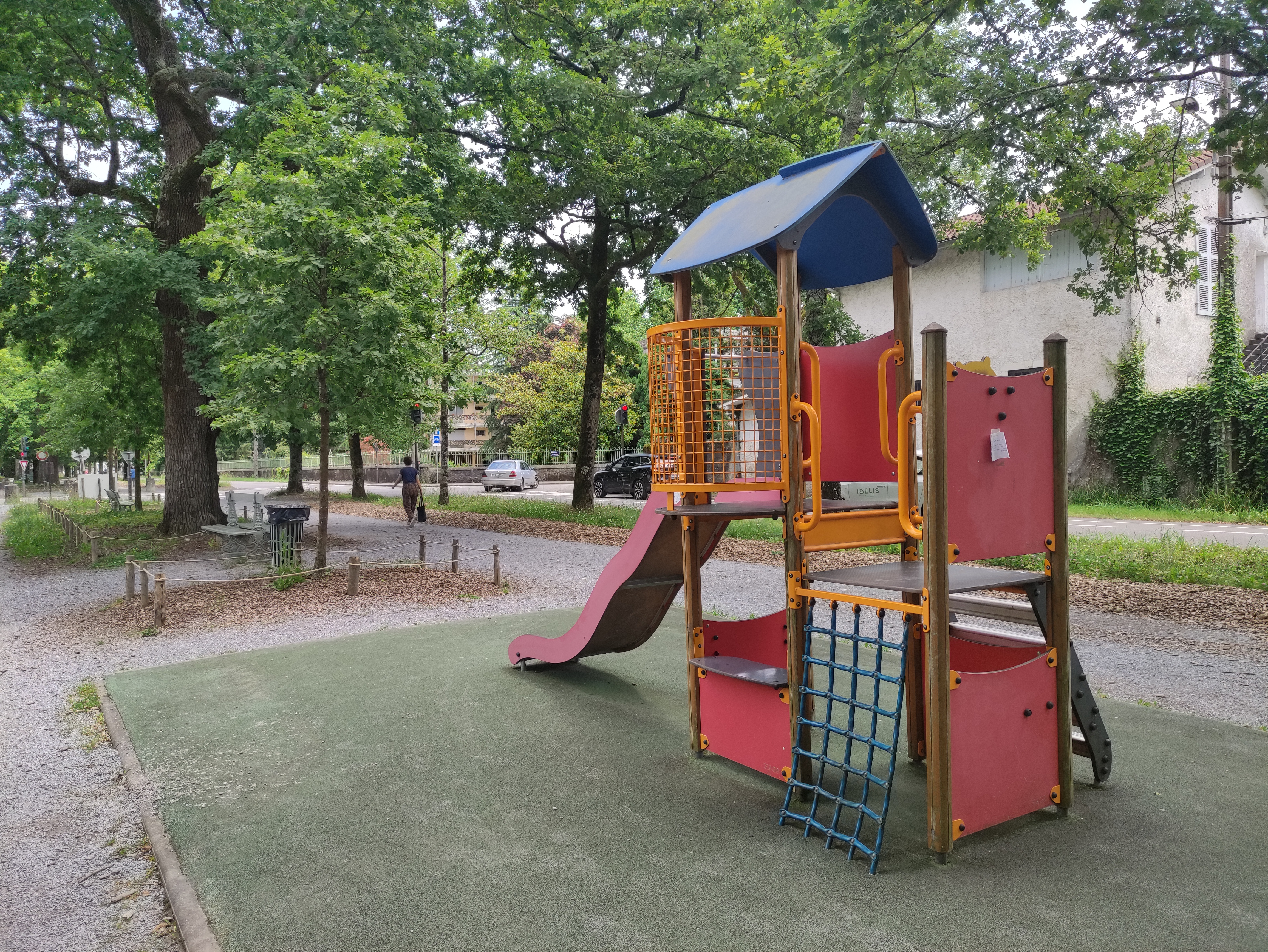 Aire de jeux - Allées de Morlàas