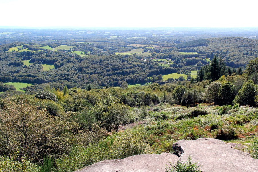 Point de vue - La Pierre Branlante