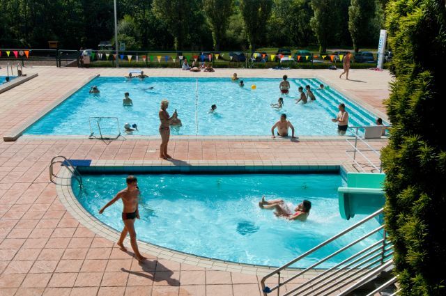 Piscine d'été chauffée