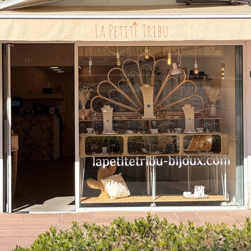 La petite tribu