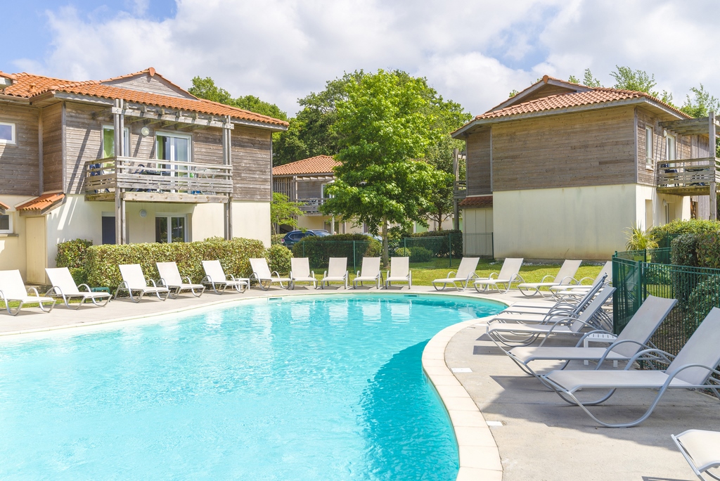 LAGRANGE - Les Terrasses du Lac