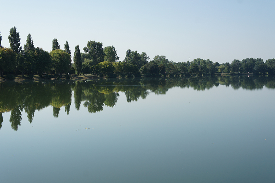 Plan d'eau La Ballastière