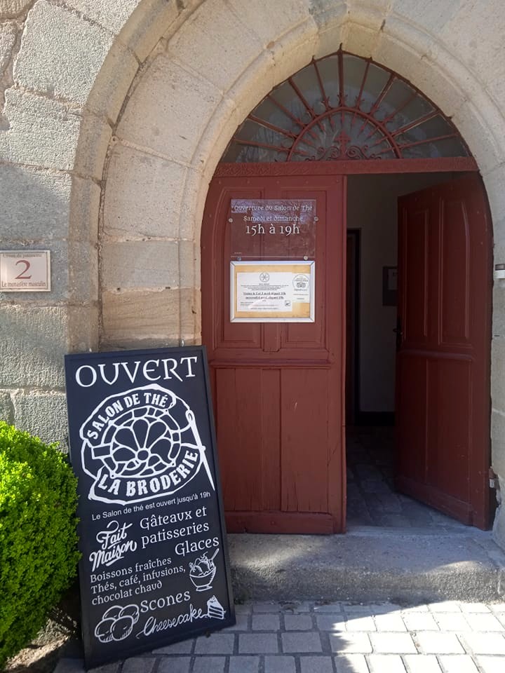 Salon de Thé La Broderie