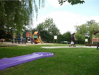 Mini-Golf de Pescalis et aire de jeux