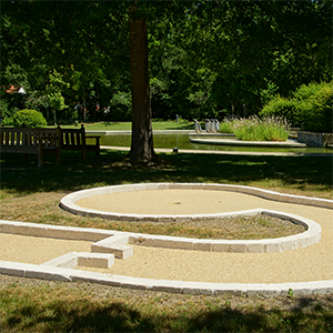 Mini-golf