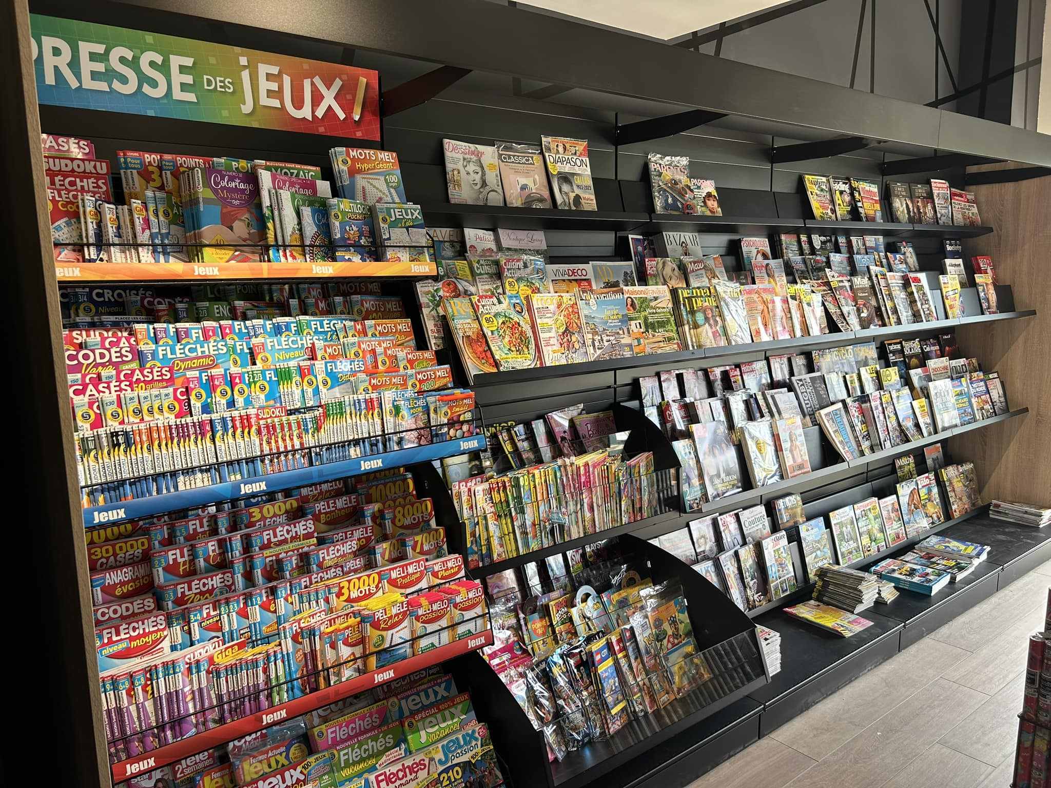 JUSI Presse & Bar, Saint-Hilaire-Bonneval - photo 4