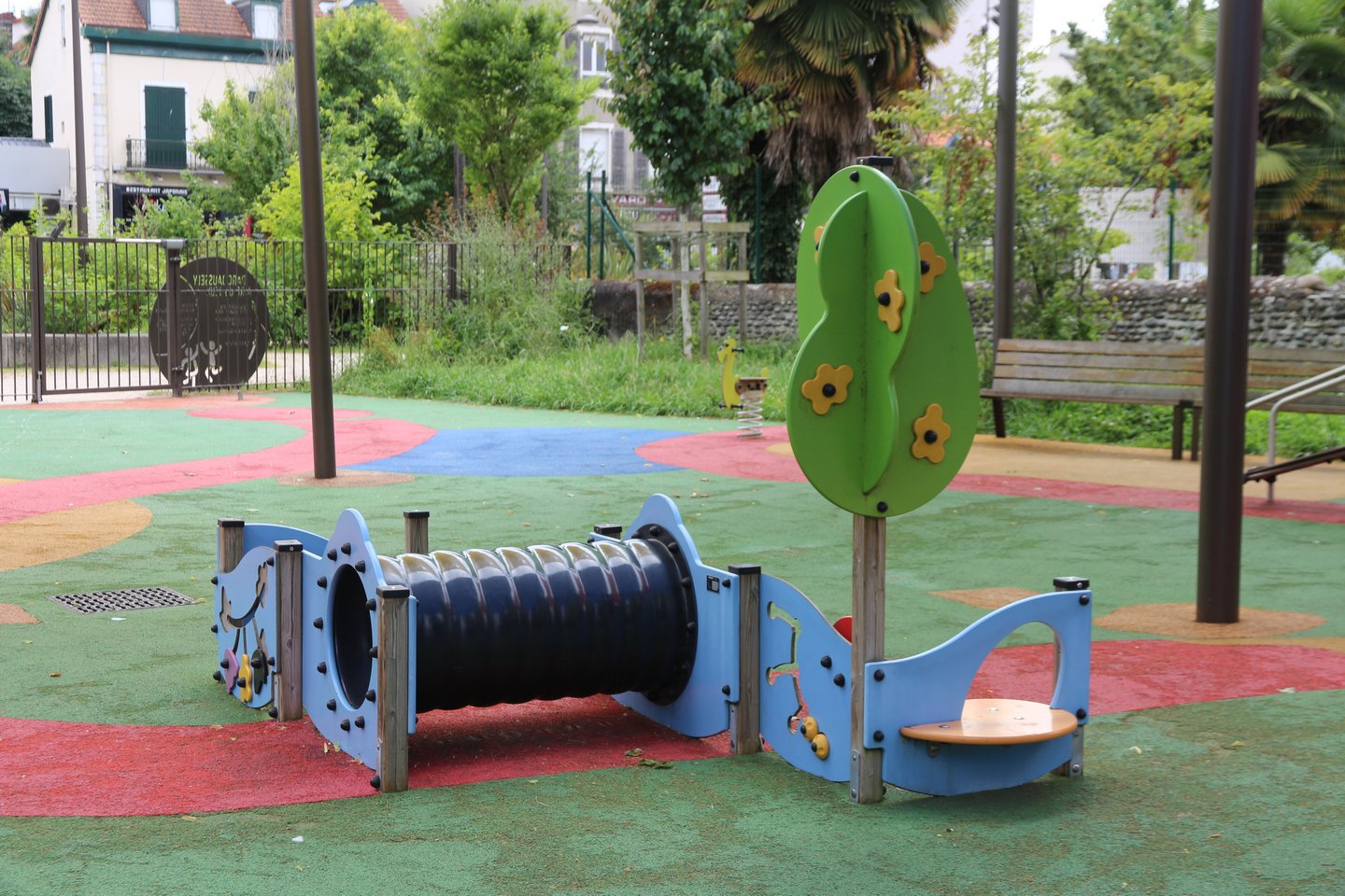 Aire de jeux - Cours Lyautey