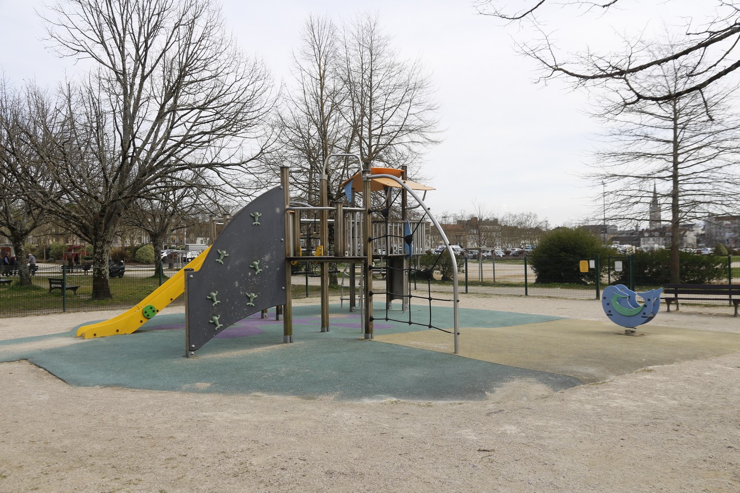 Aire de jeux - Place de Verdun Nord