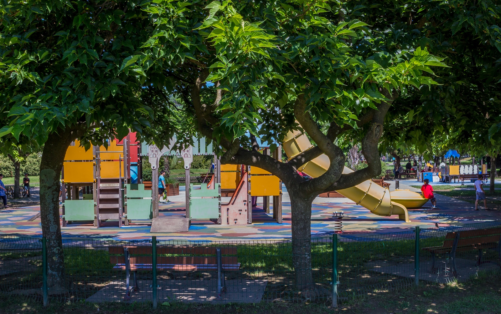 Aire de jeux Belcénia