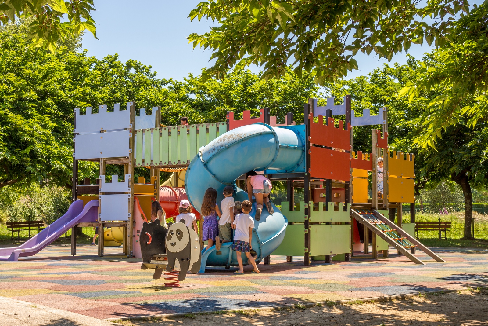 Aire de jeux Belcénia