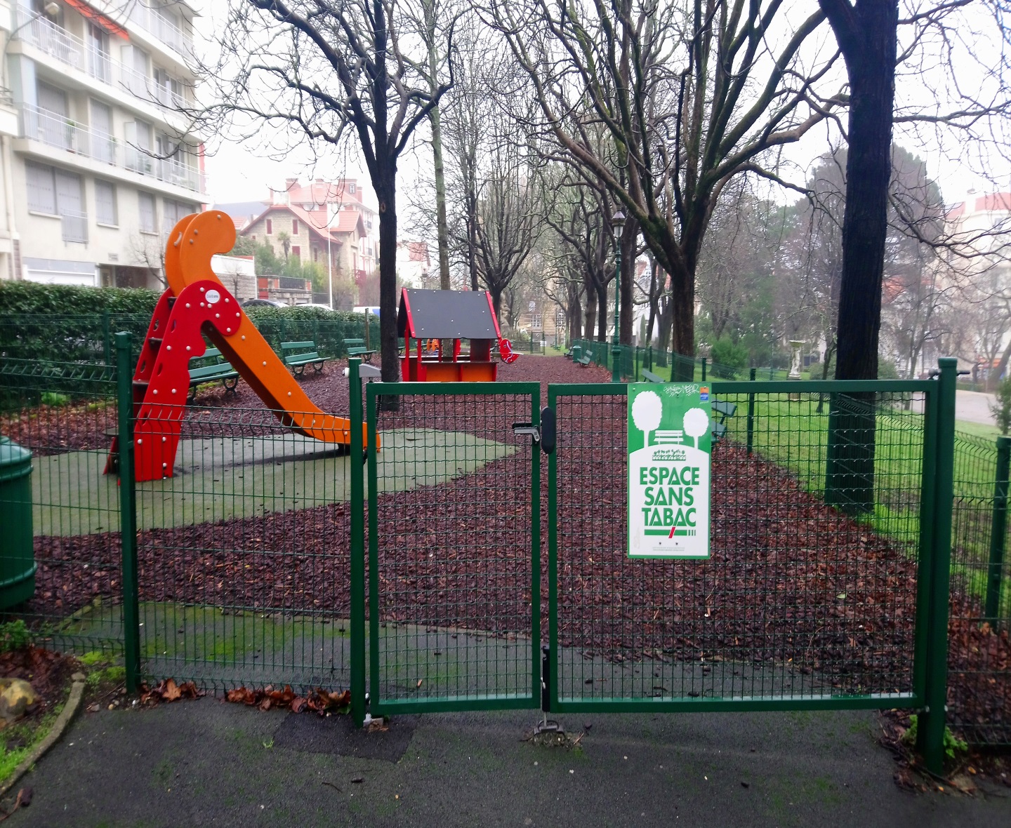 Aire de Jeux du Jardin Public