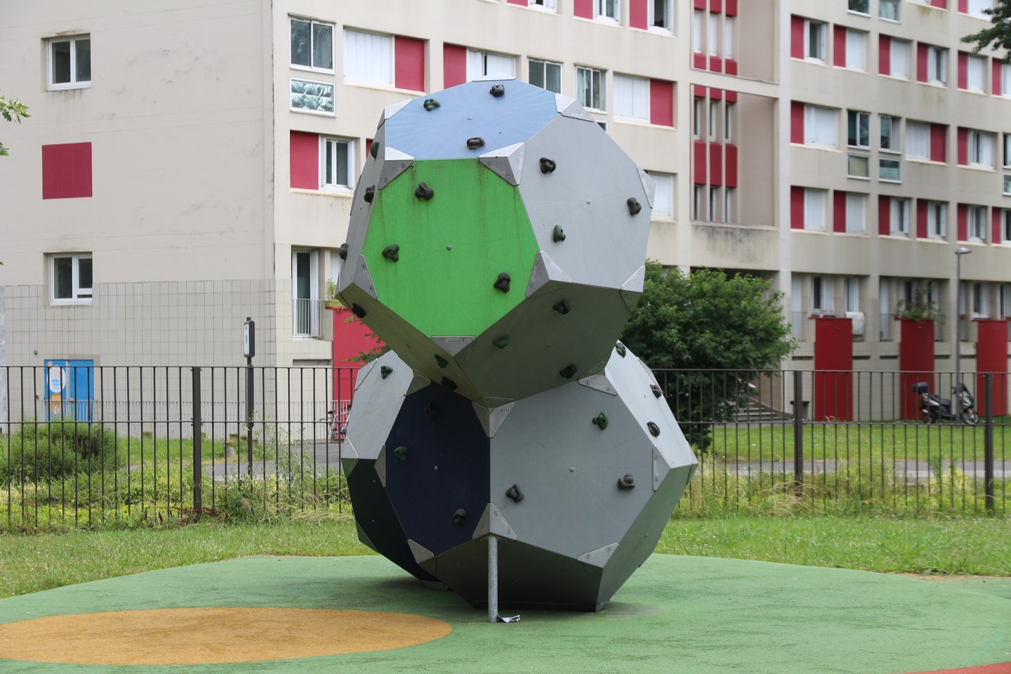 Aire de jeux -Parc Jaussely