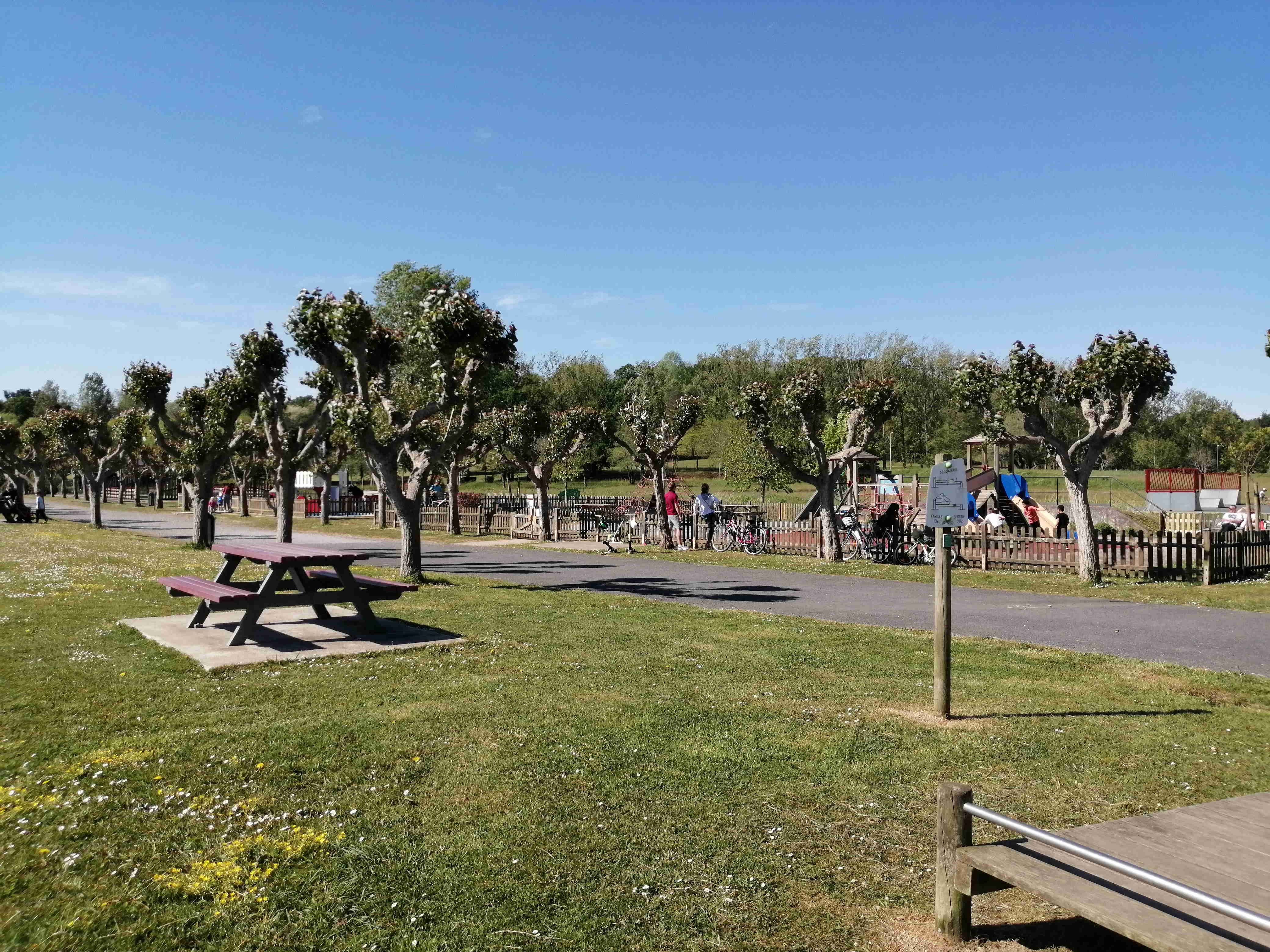 Aire de jeux plaine des sports