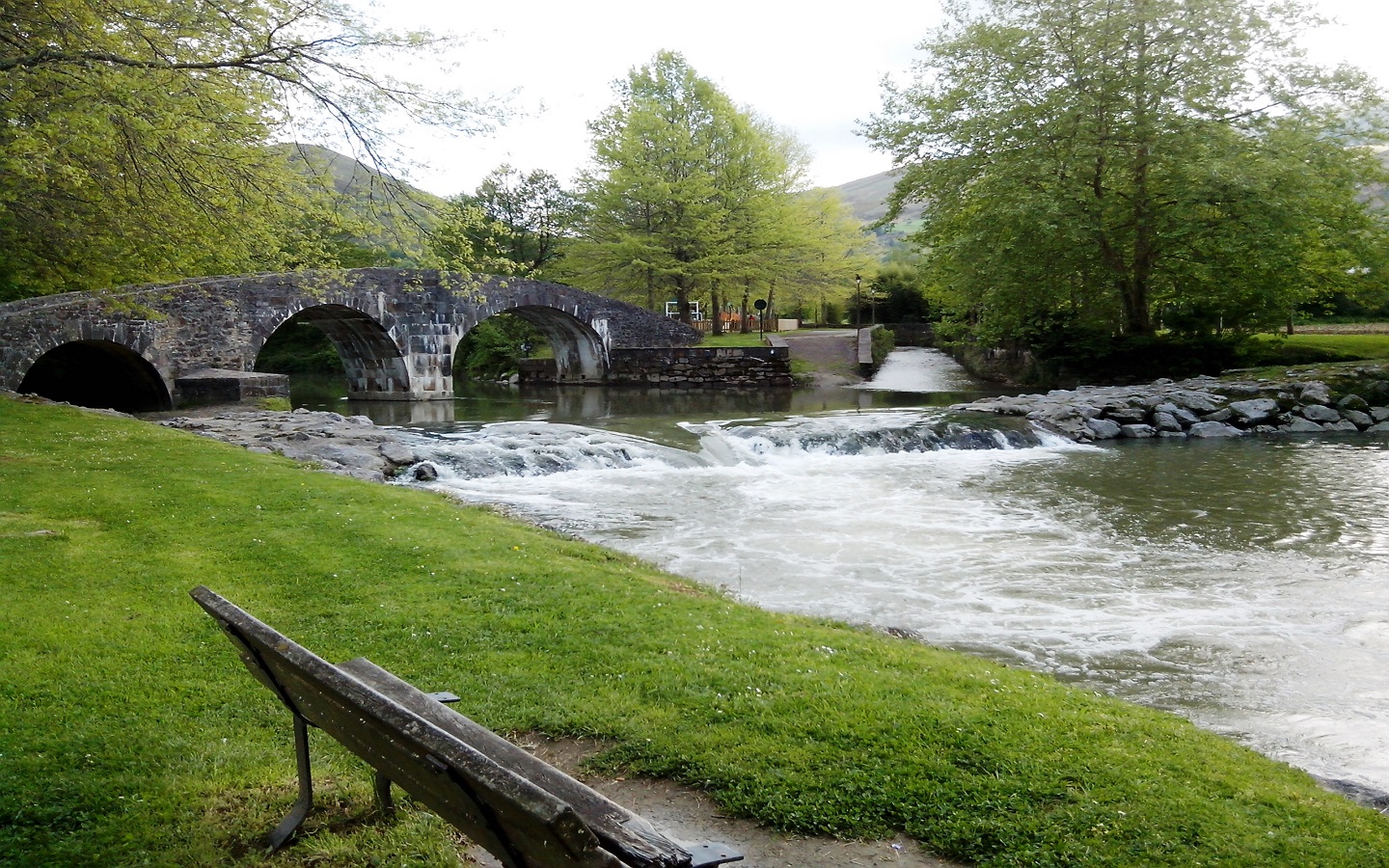 Aire de jeux Pont Romain