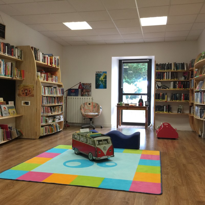 Bibliothèque municipale de Bruch