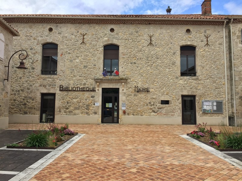 Bibliothèque municipale de Bruch