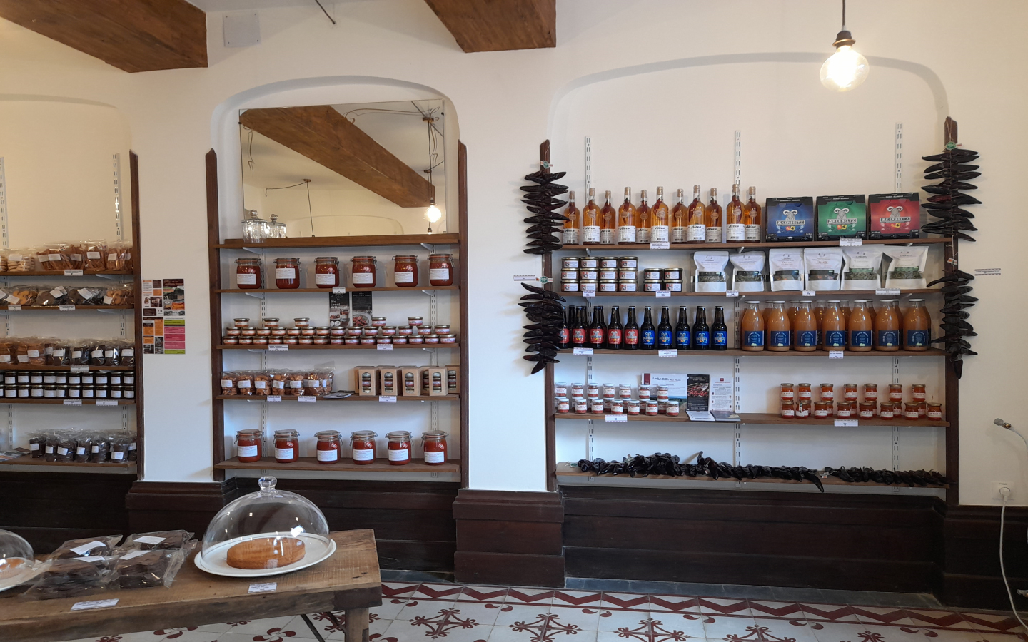 Boutique & restauration Krakadak par le Musée du Gâteau Basque de Sare, Ainhoa - photo 3
