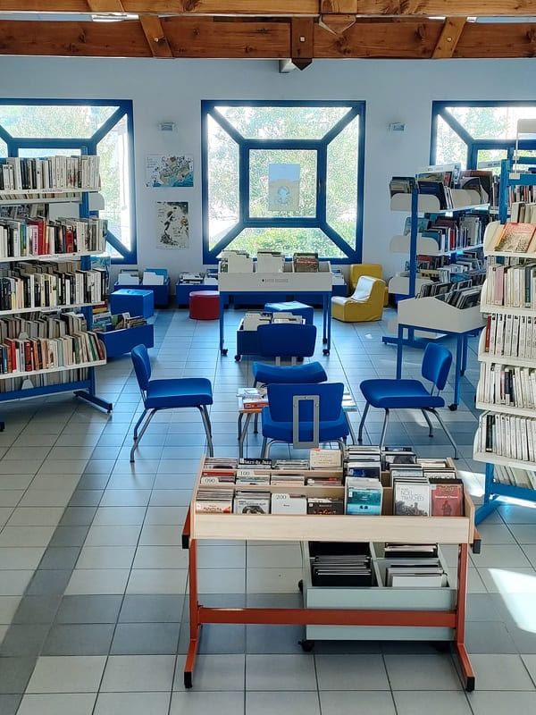 Bibliothèque de Monbahus