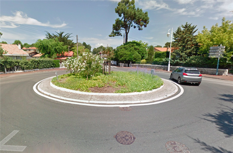 Rond-point Saint Dominique