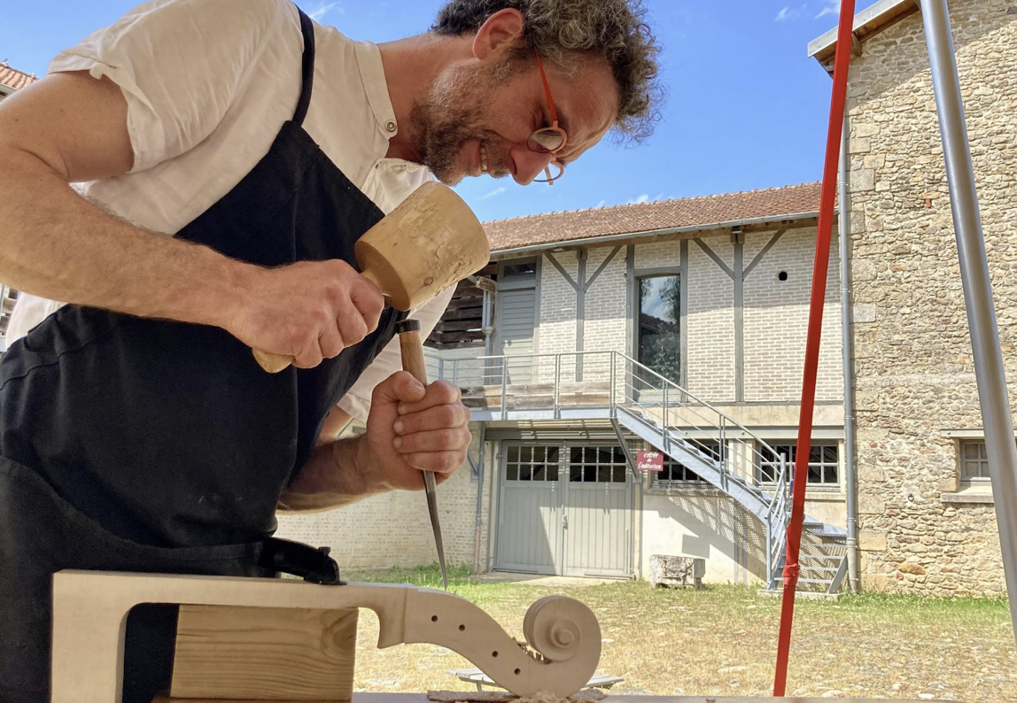 Balade matri-patrimoine - Visite des ateliers de lutherie de l’ALADFI