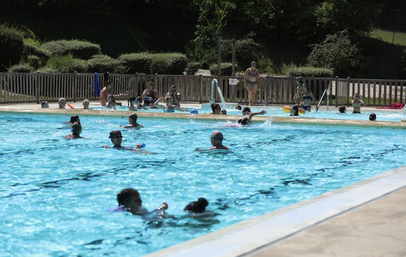 Piscine de Castillonnès