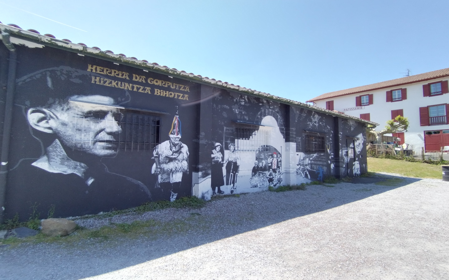 Ez Kexa, prêt à porter - photo 5