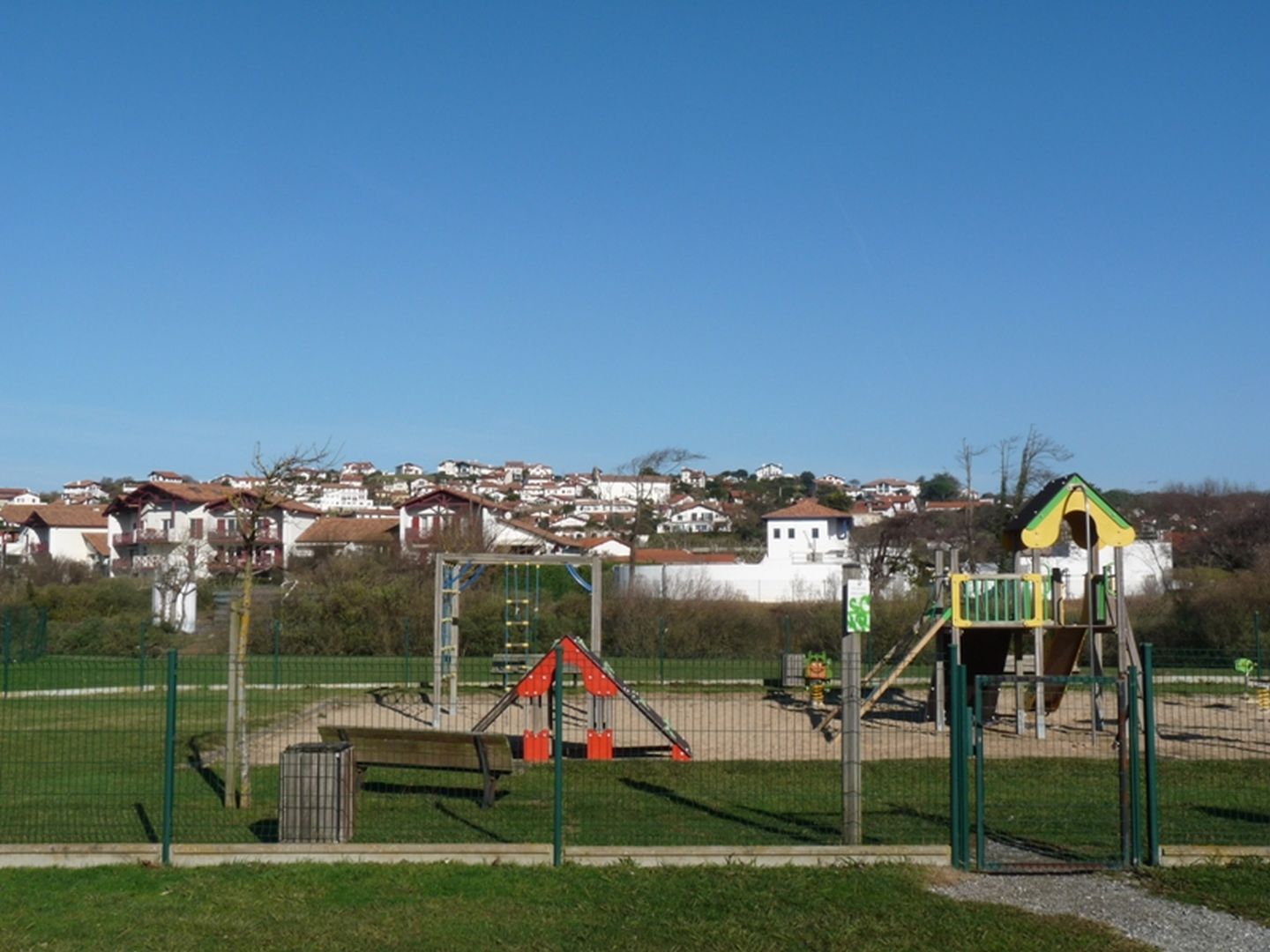 Aire de jeux Kirolak