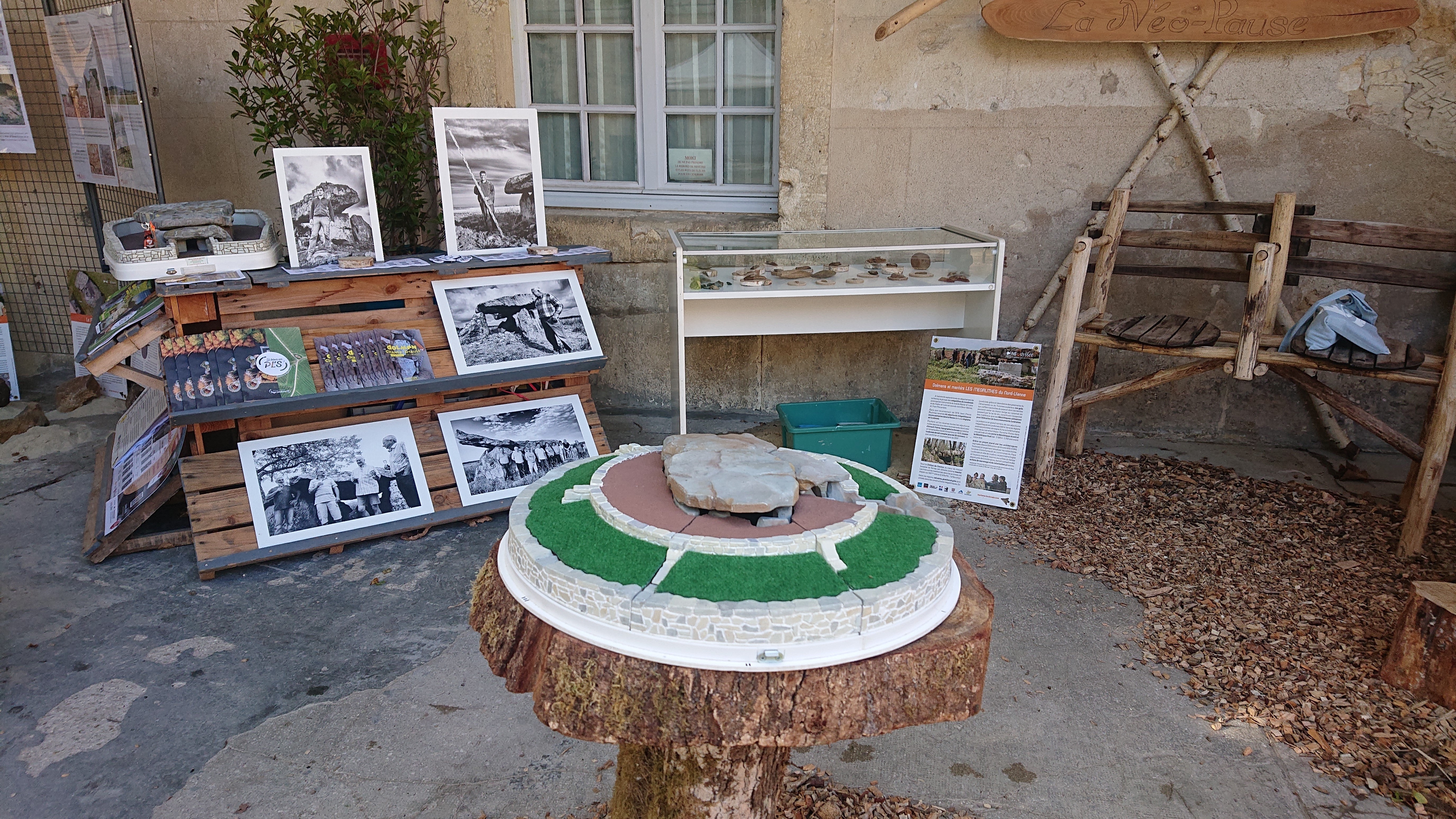 Construire un dolmen - La Pierre dans les mégalithes du Nord Poitou