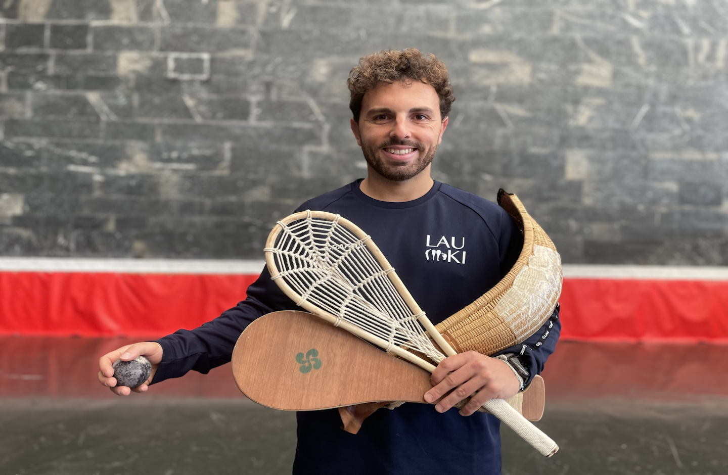 Initiation à la pelote basque - expérience et découverte de 2 disciplines.