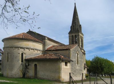 Louchats - &eacute;glise  - ext&eacute;rieur - choeur web(2)