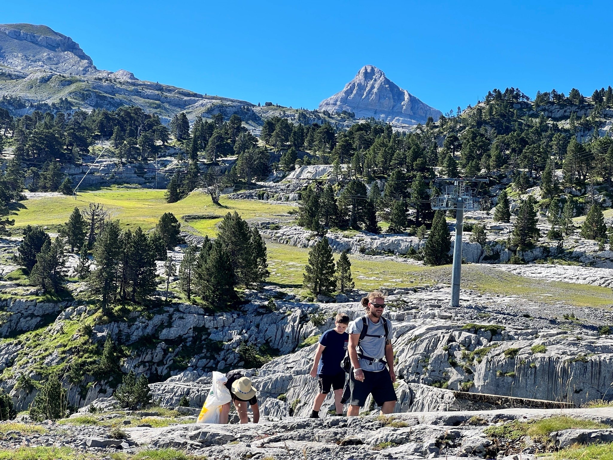 Opération Montagne Propre