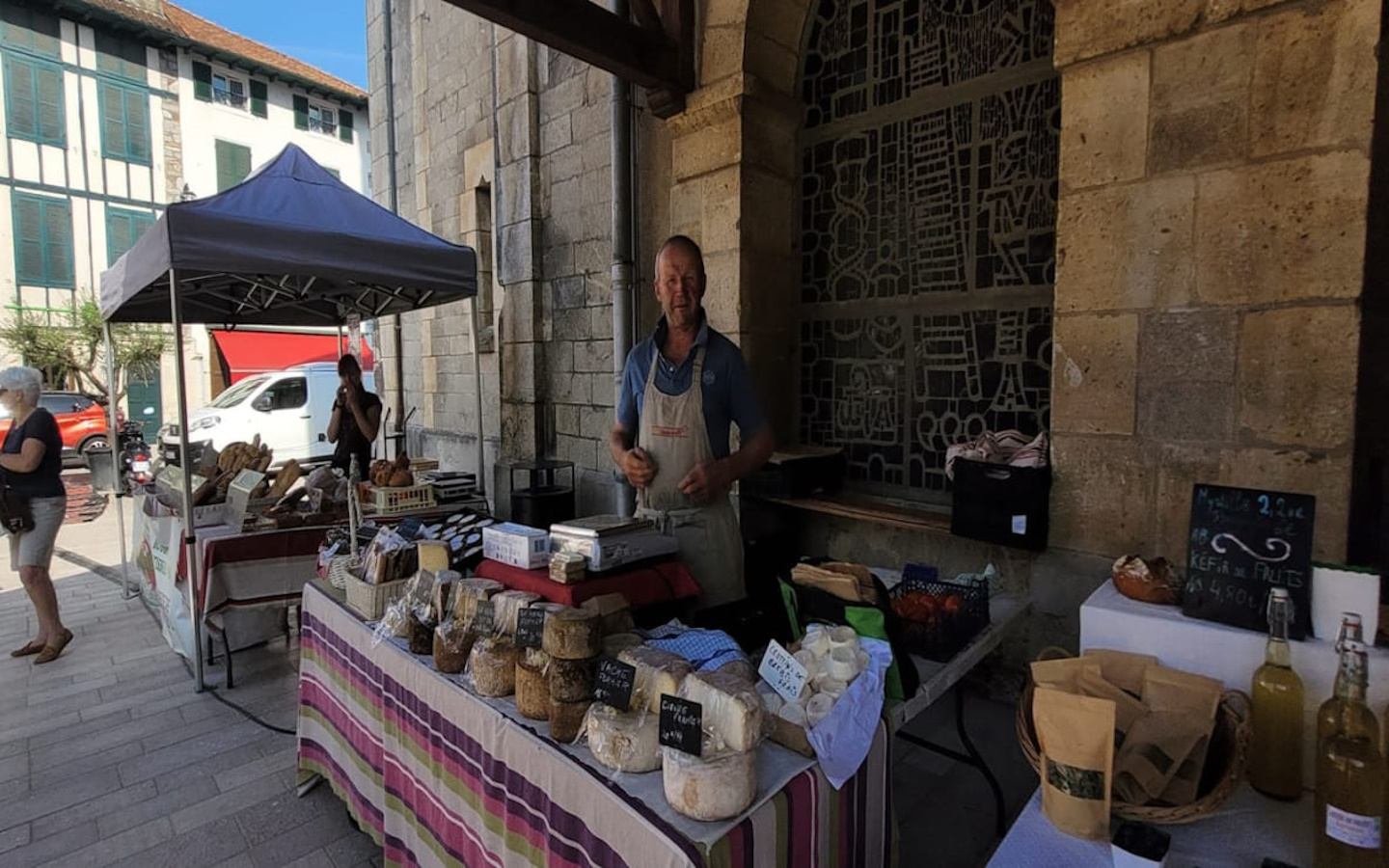 Marché aux produits fermiers