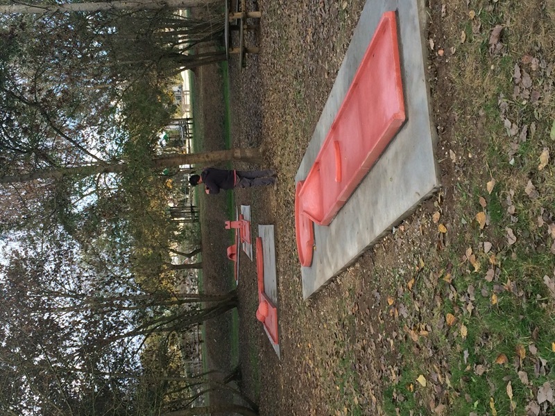 Mini-golf