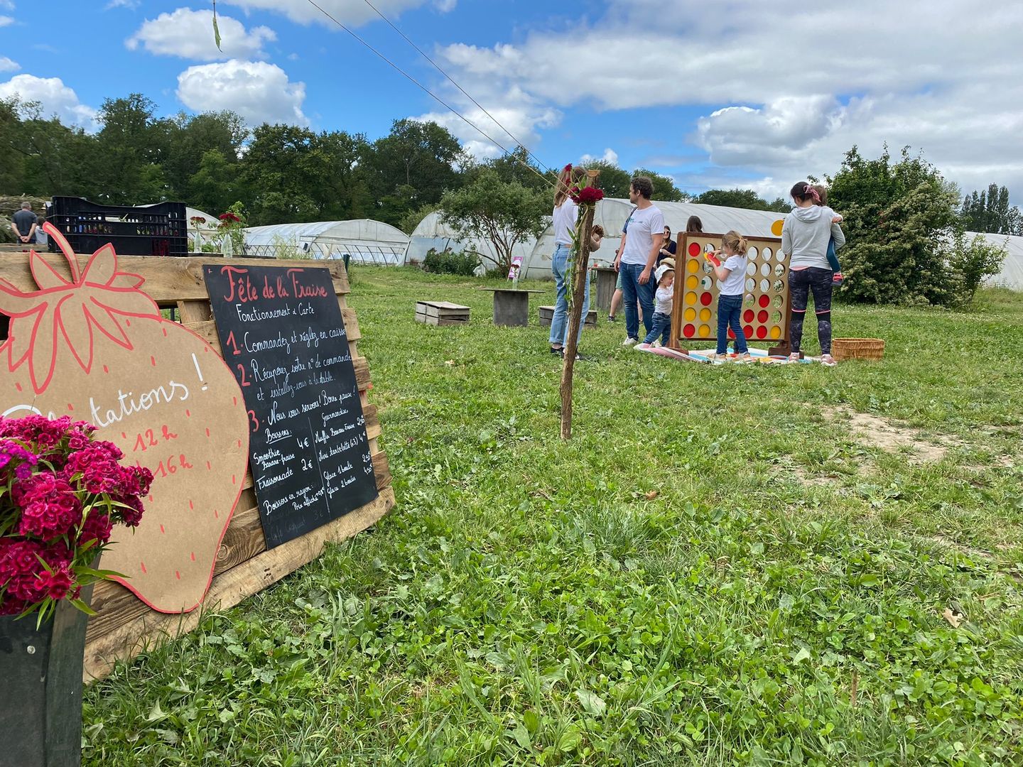 Fête de la fraise, à la Cueillette de l'Aragnon
