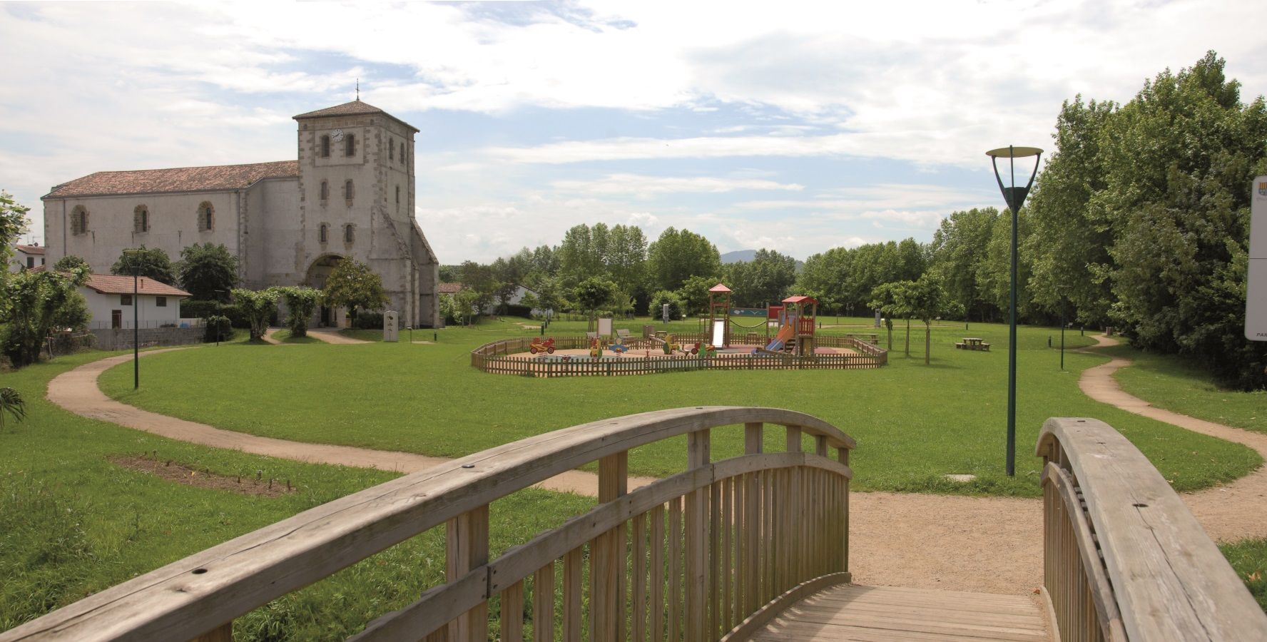 Parc des berges de la Nivelle