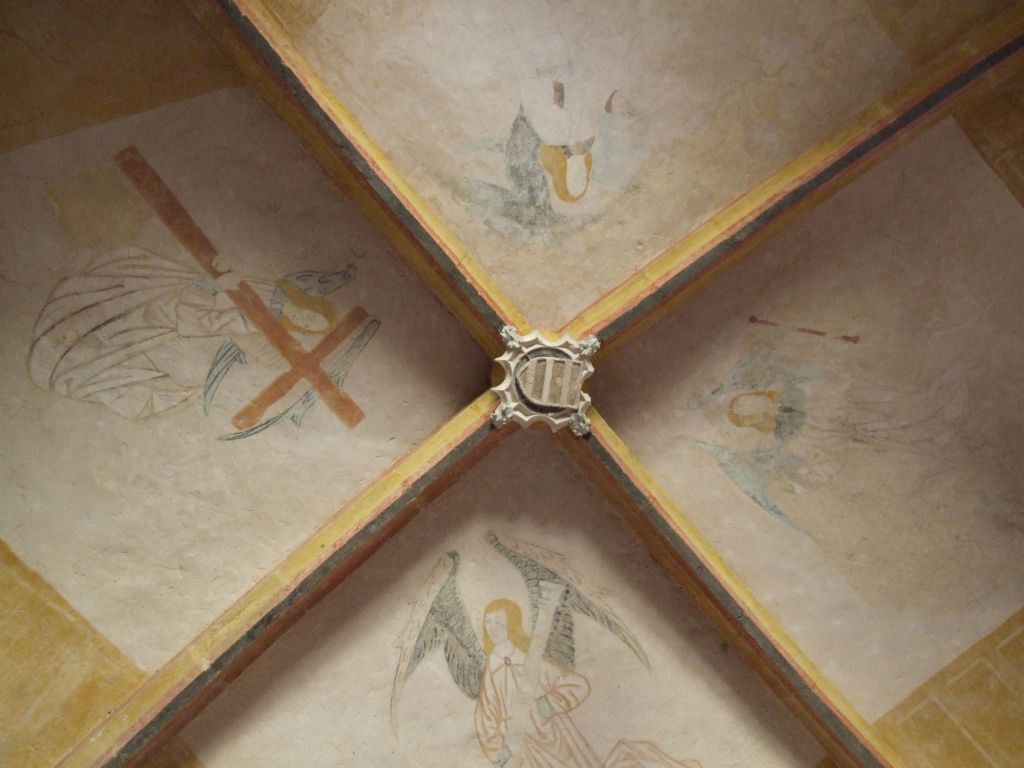 Peintures murales voute et écusson, chapelle N, église Saint-Vincent de Xainthes, Belhade (3)