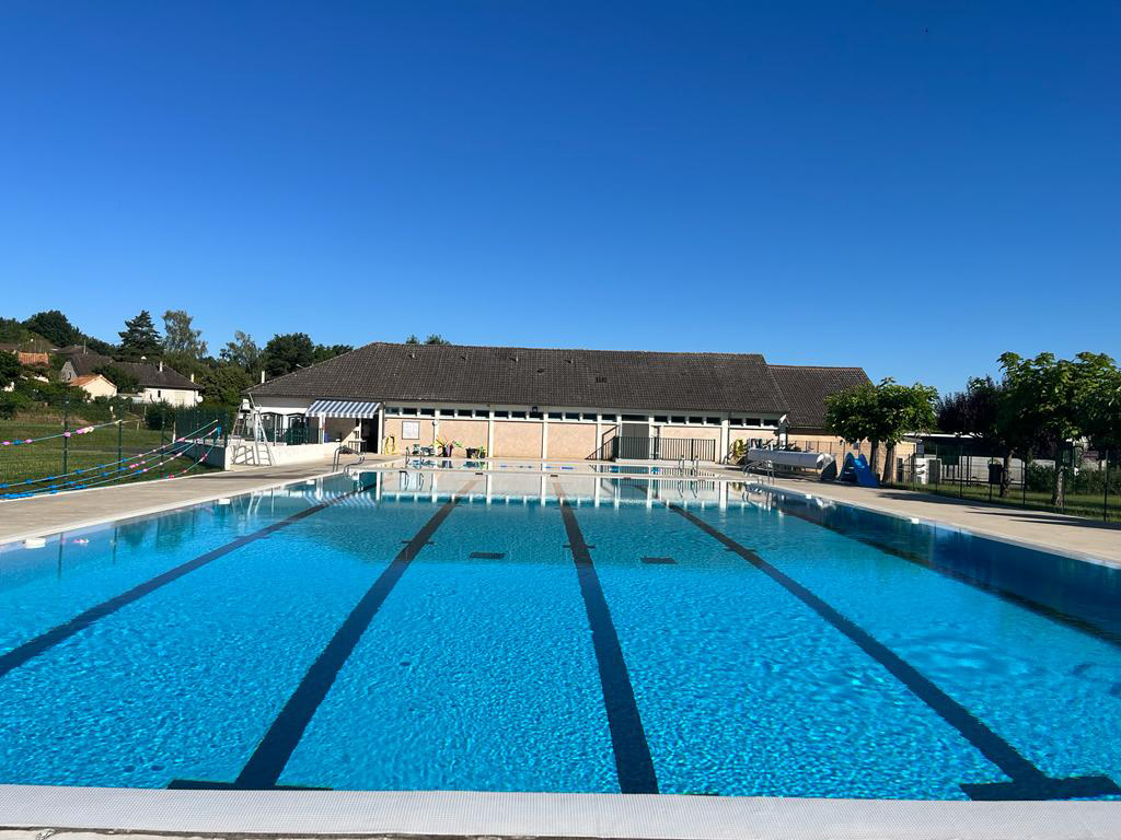Piscine intercommunale d'été de Larche