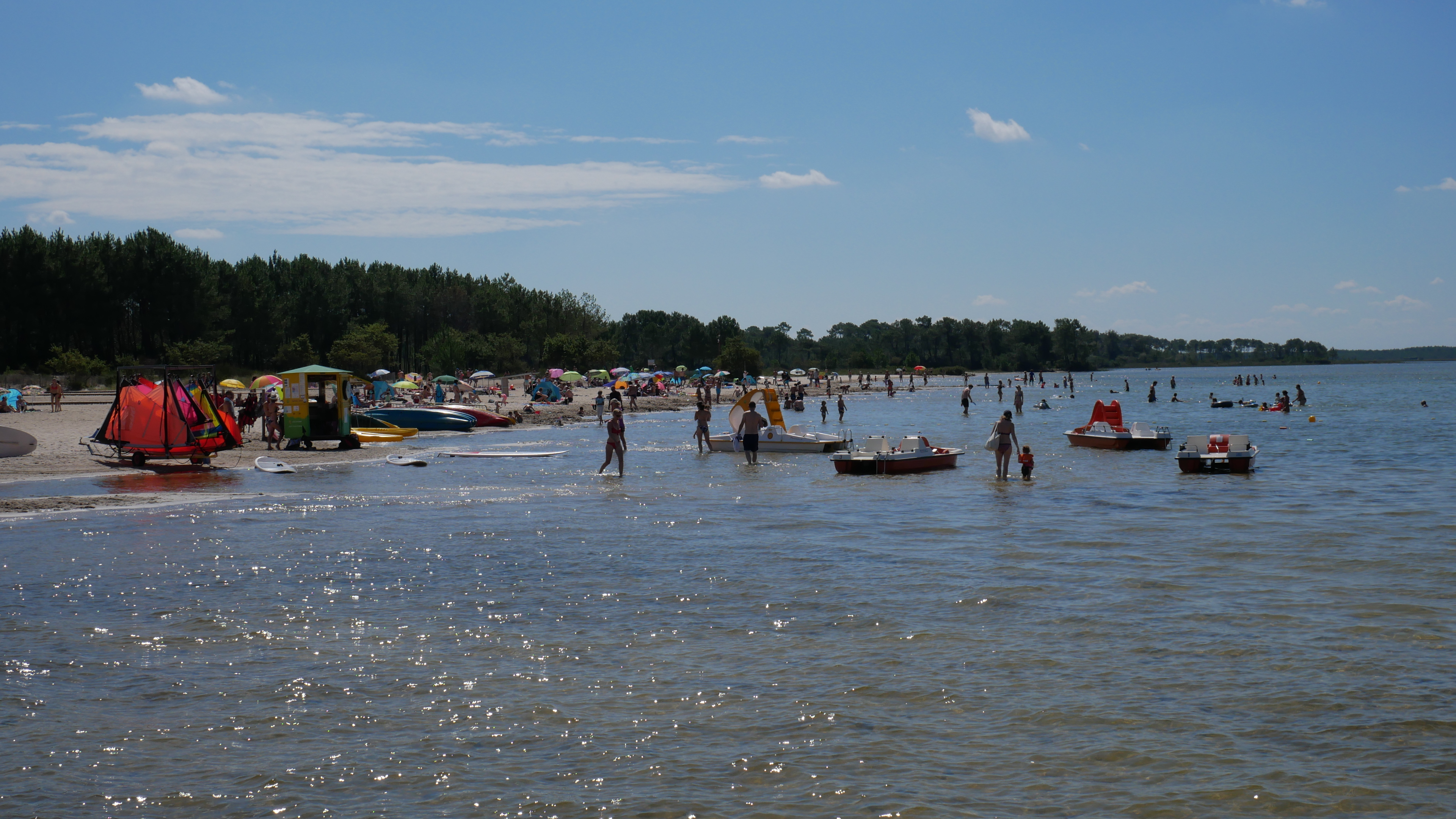 Plage surveillée d'Hourtin-Port