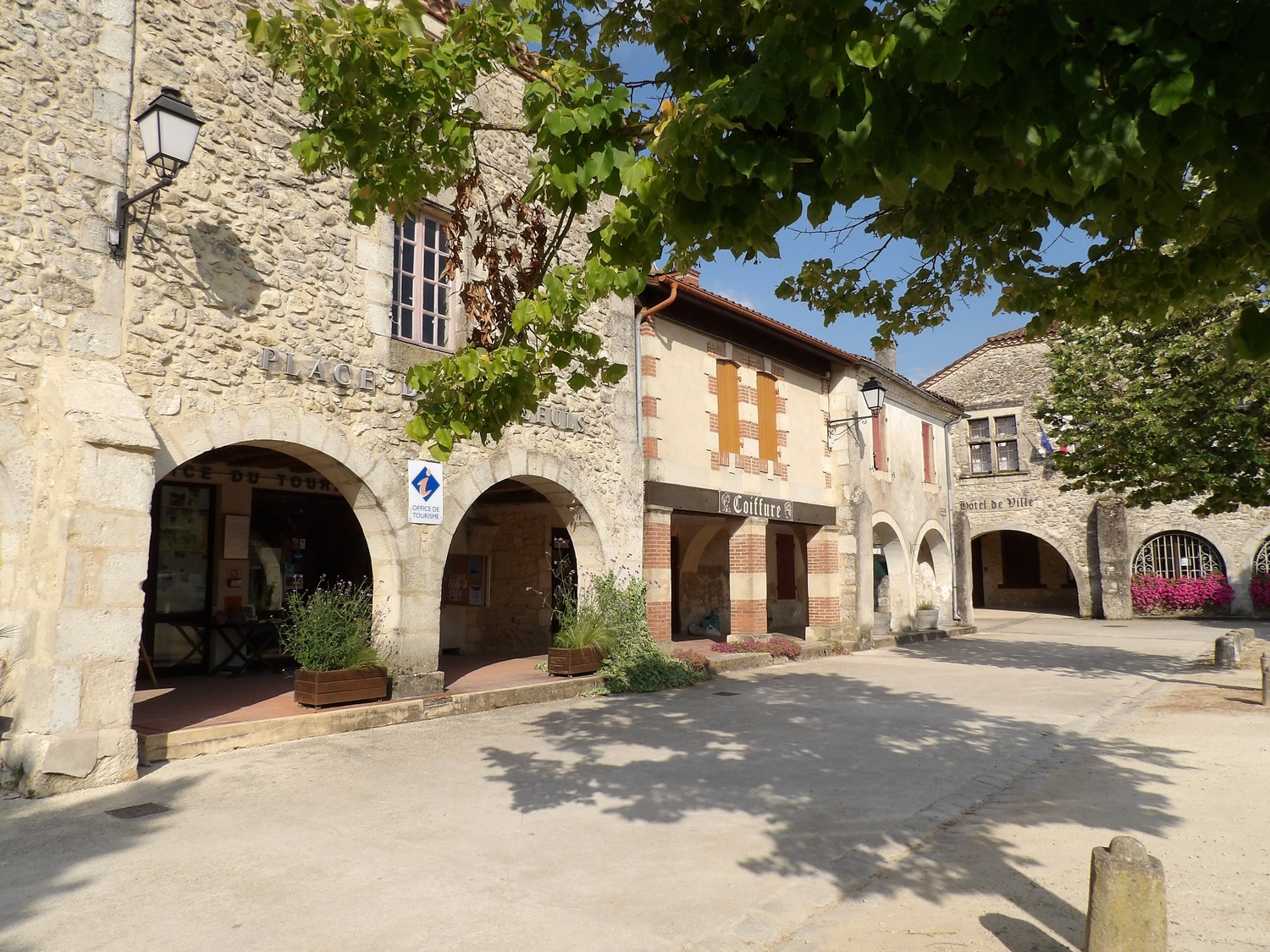  Saint-Justin---Office-de-Tourisme-1--2018 
