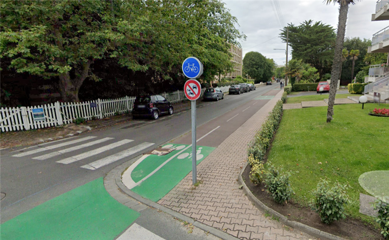 Sortie de la rue de Joigny