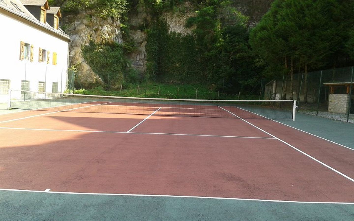 Tennis Eaux-Bonnes