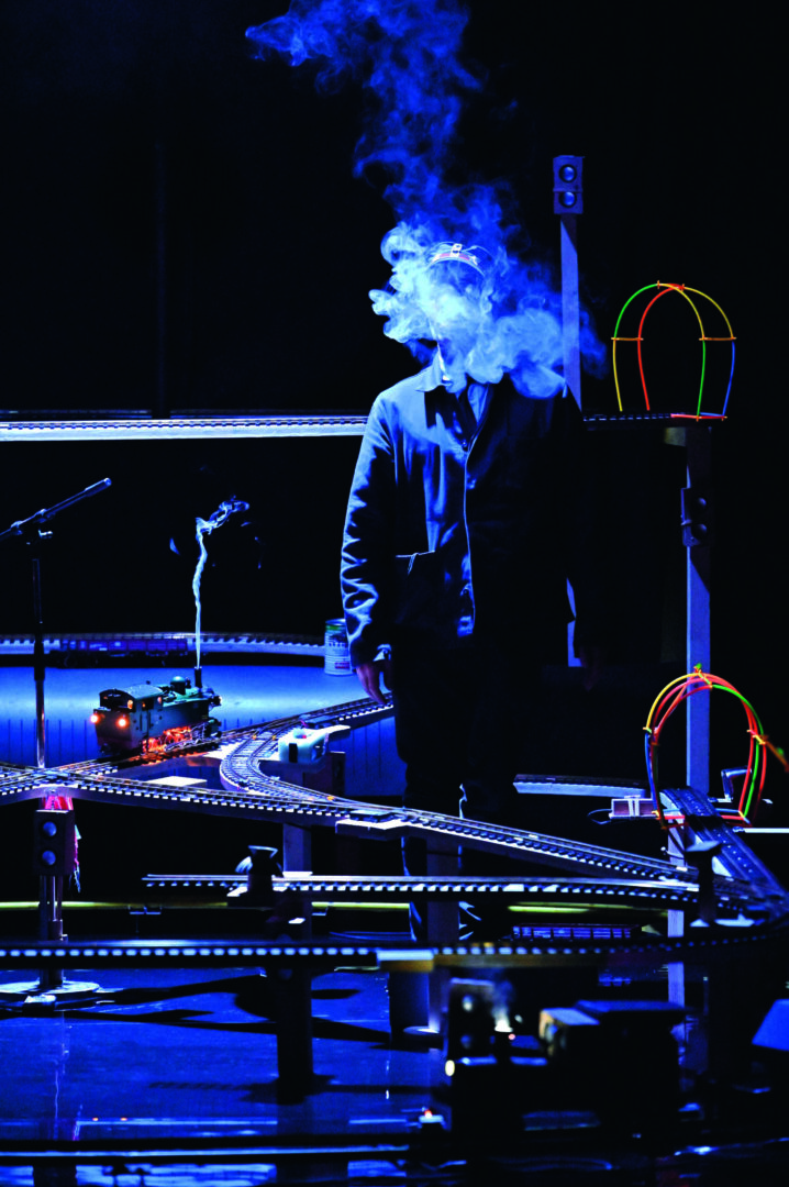 Festival Tek A (rt) - Spectacle - Théâtre d'objets sonores et connectés, human Beatbox - "Track"