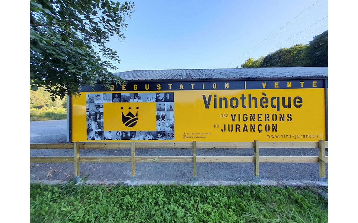La vinothèque des vignerons du Jurançon