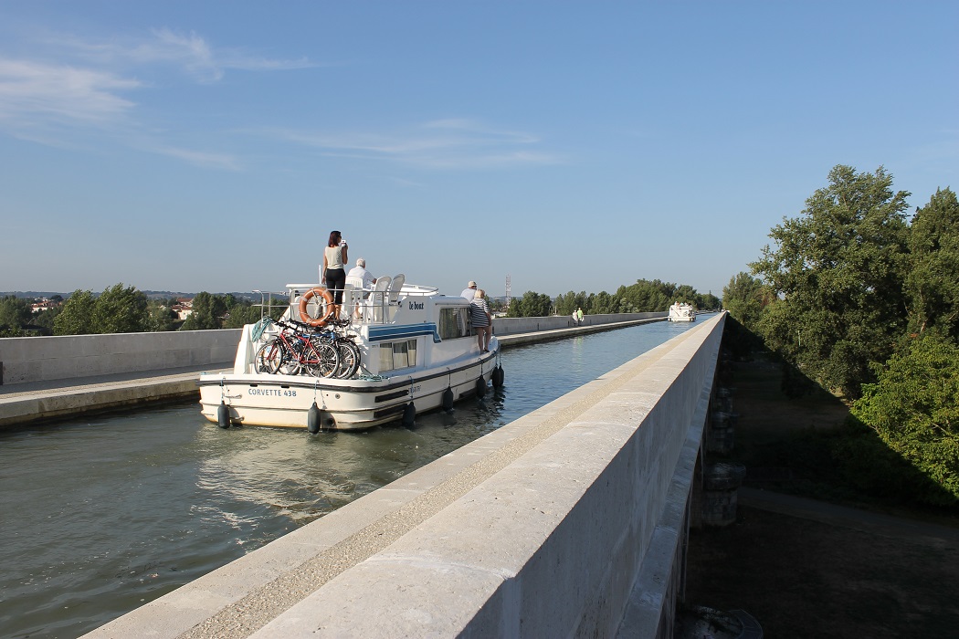 Le Pont Canal