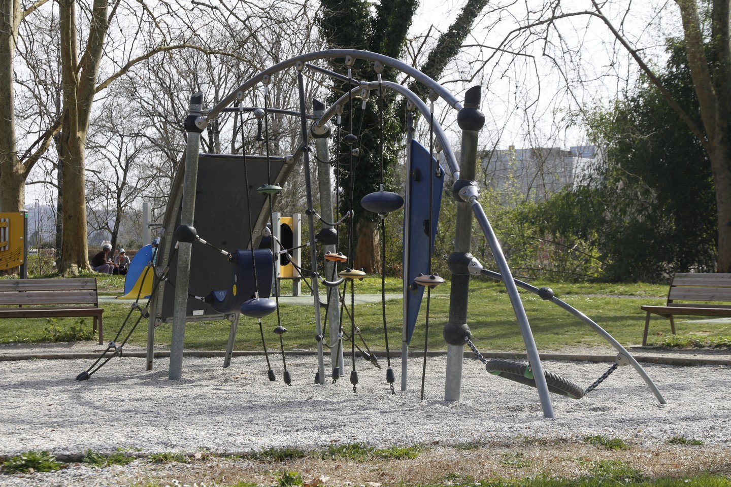 Aire de jeux -Berges du gave
