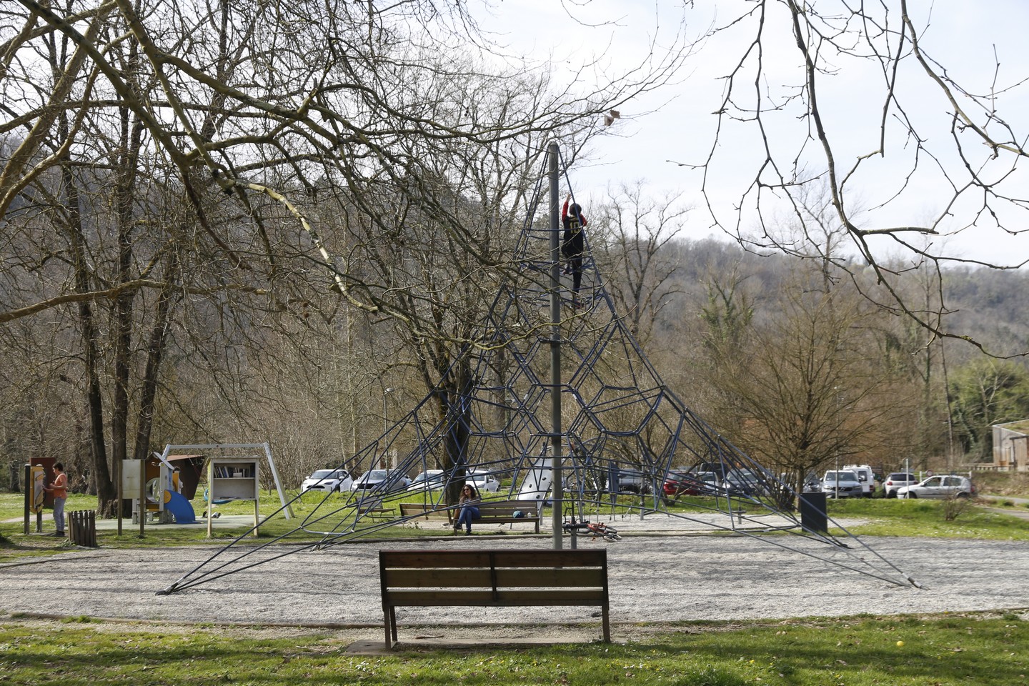 Aire de jeux -Berges du gave